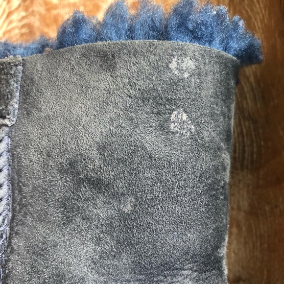 UGG women’s Bailey Bow II Boots - Picture 5 of 15